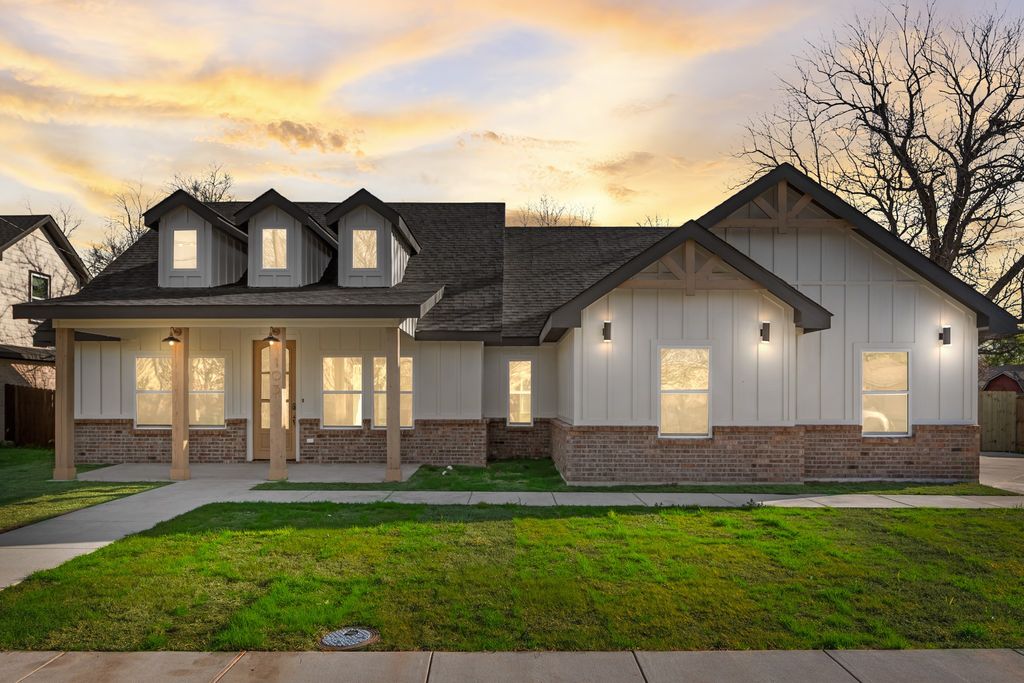 103 Stallings Street, Terrell, TX 75160