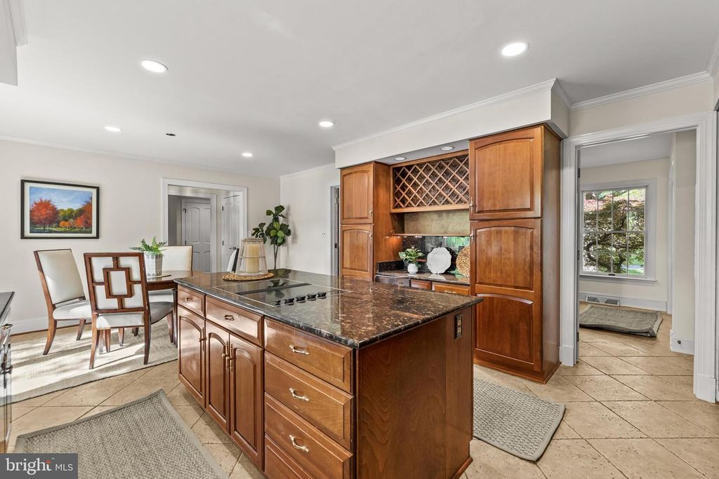 Image 29 of property listing at 7 GLENBERRY CT, Phoenix, MD 21131