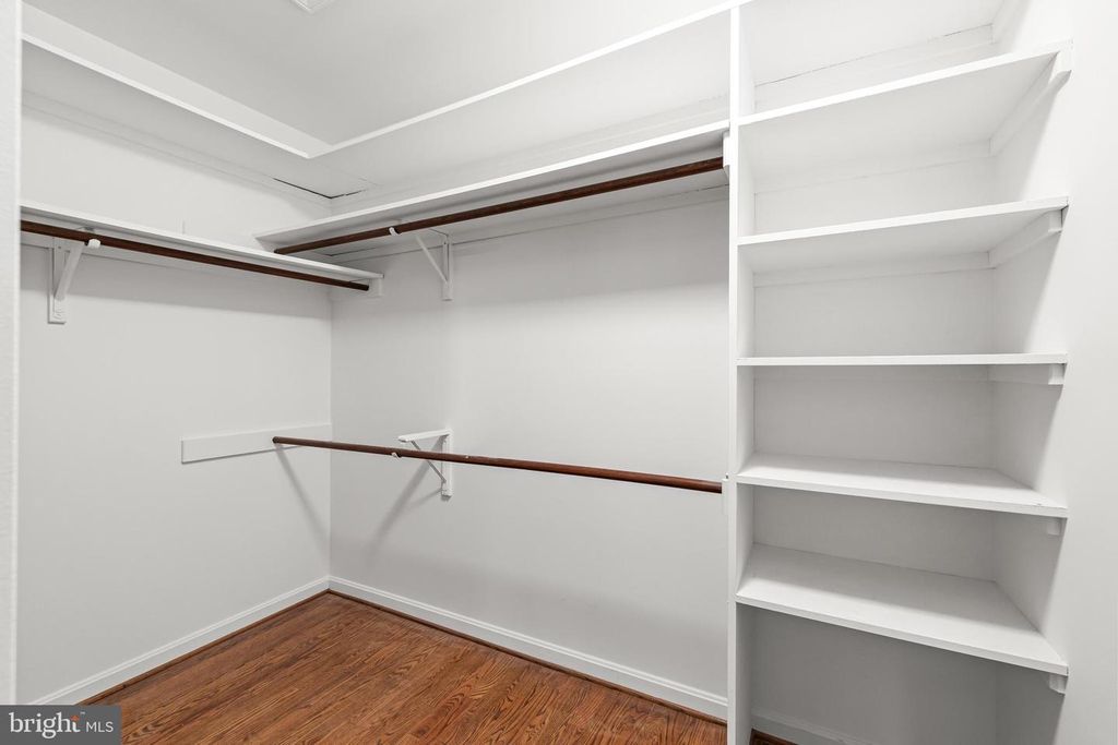 Image 33 of property listing at 7 GLENBERRY CT, Phoenix, MD 21131