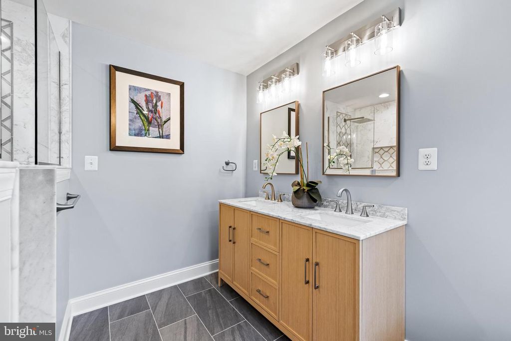 Image 37 of property listing at 7 GLENBERRY CT, Phoenix, MD 21131