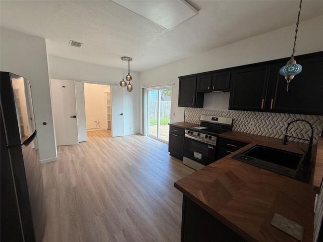 9204 Magna Carta LOOP, Austin, TX 78754