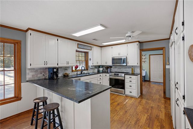 214 Shumac Lane, London, AR 72847