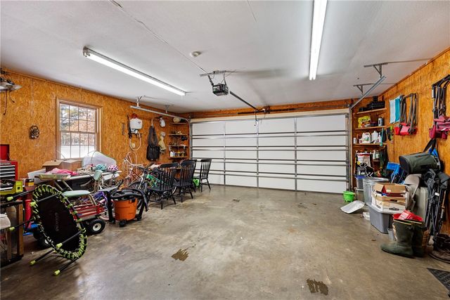 214 Shumac Lane, London, AR 72847