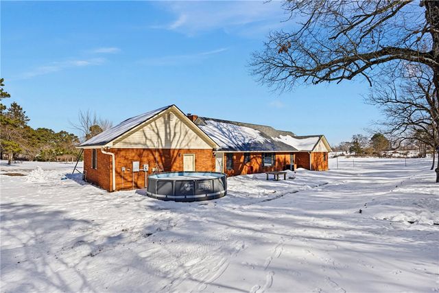 214 Shumac Lane, London, AR 72847