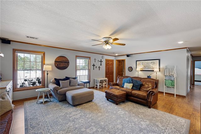 214 Shumac Lane, London, AR 72847