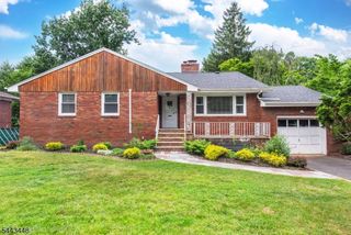68 Bentley Rd, Cedar Grove Twp., NJ 07009