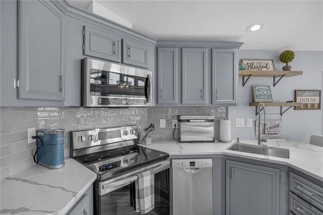 1230 Melton Road 15, West Union, SC 29696