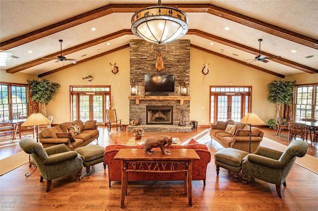 1230 Melton Road 15, West Union, SC 29696