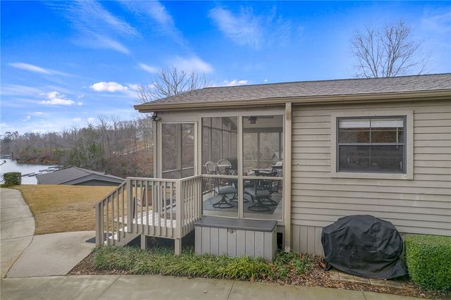 1230 Melton Road 15, West Union, SC 29696