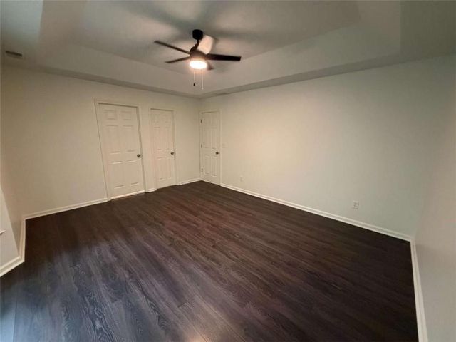 190 Timber Oak Cove, Lawrenceville, GA 30043