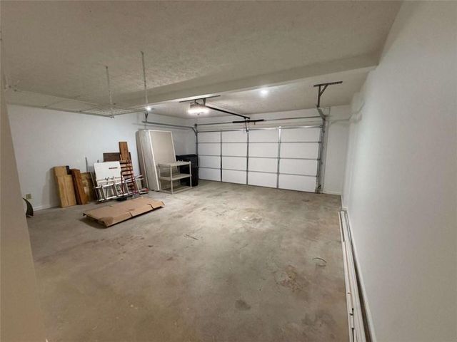 190 Timber Oak Cove, Lawrenceville, GA 30043