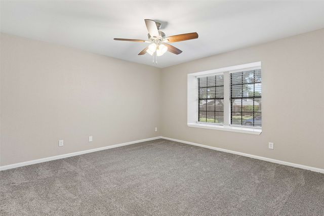 213 Teakwood Lane, Lewisville, TX 75067