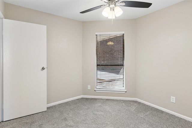 213 Teakwood Lane, Lewisville, TX 75067
