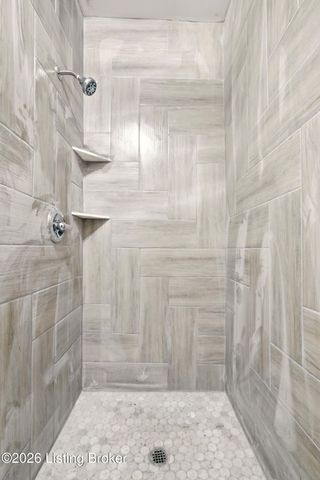 1102 E Saint Catherine St, Louisville, KY 40204