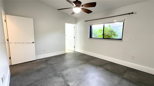 1533 Gabriel St, Hollywood, FL 33020
