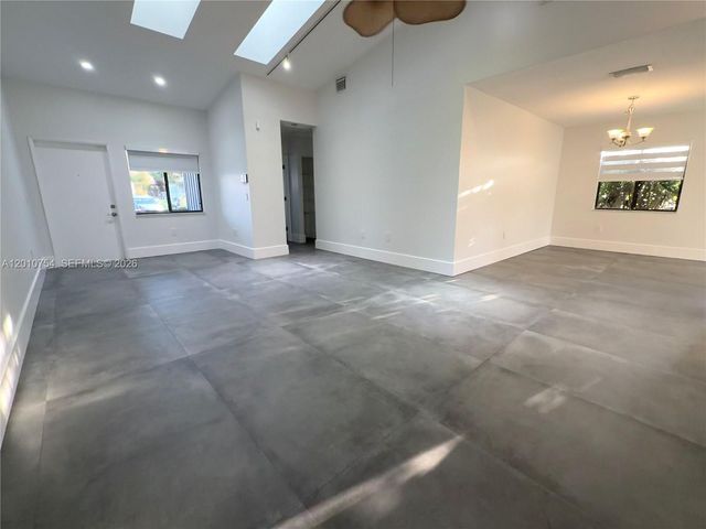 1533 Gabriel St, Hollywood, FL 33020