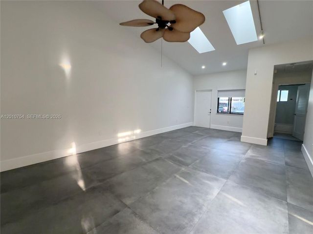 1533 Gabriel St, Hollywood, FL 33020