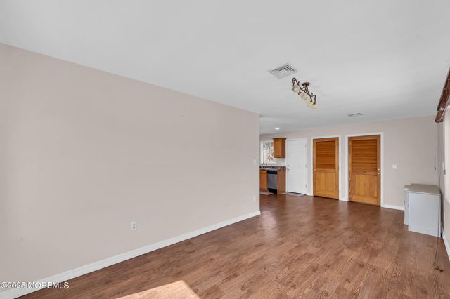 3118 Glasgow Avenue, Toms River, NJ 08753