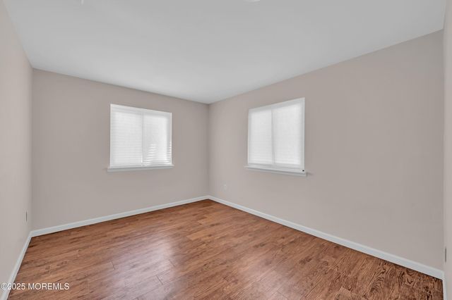 3118 Glasgow Avenue, Toms River, NJ 08753