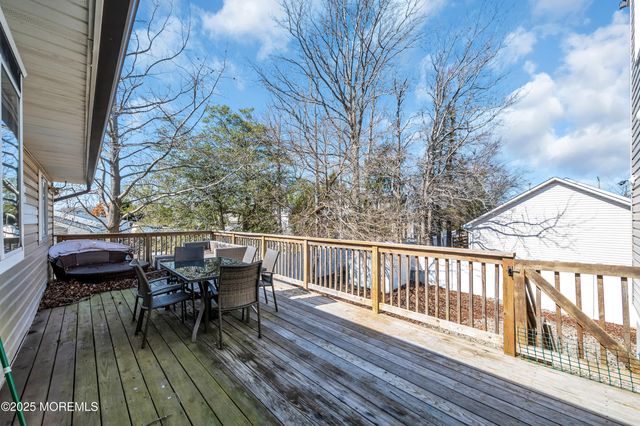 3118 Glasgow Avenue, Toms River, NJ 08753