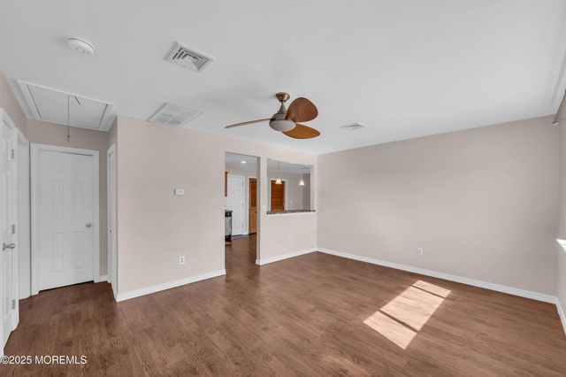 3118 Glasgow Avenue, Toms River, NJ 08753