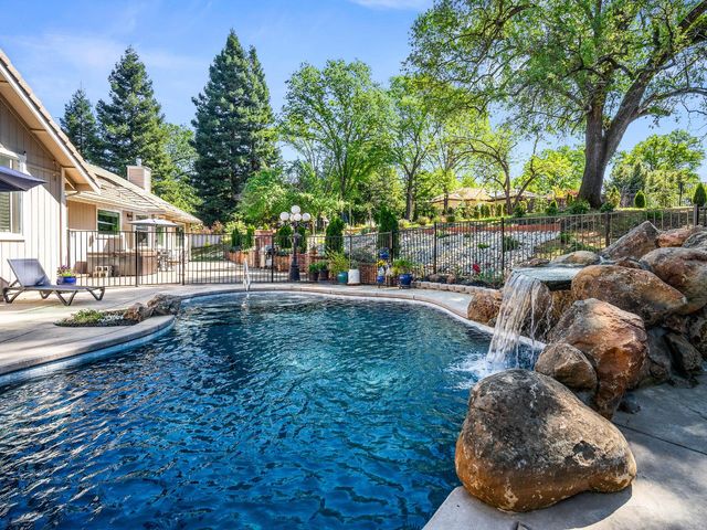 4032 Vega Loop, Shingle Springs, CA 95682