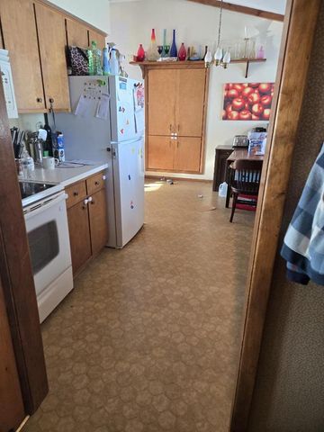 740 E Birch AVENUE, Barron, WI 54812