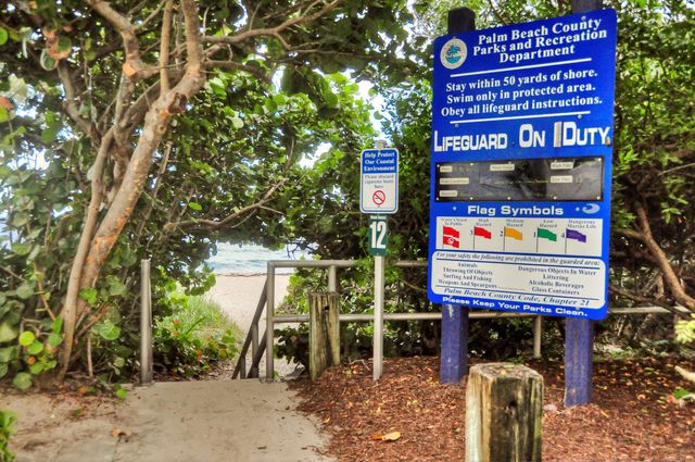 2860 S Ocean Boulevard 301, Palm Beach, FL 33480