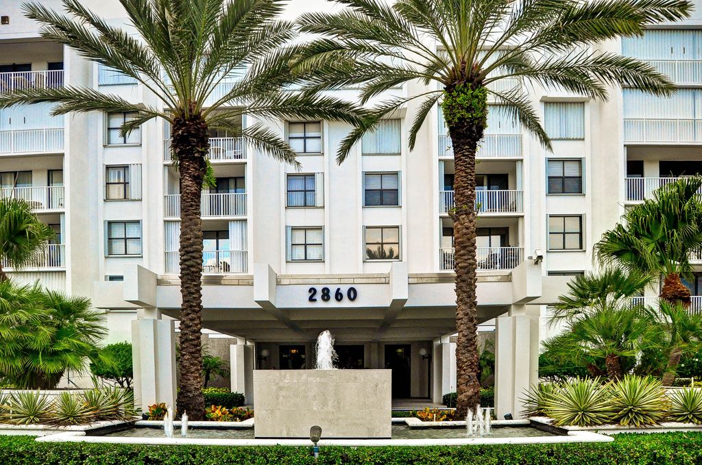 2860 S Ocean Boulevard 301, Palm Beach, FL 33480