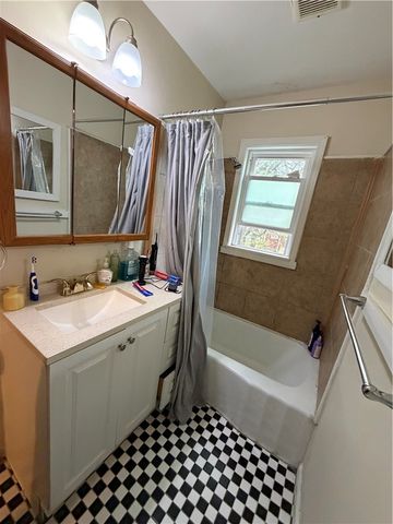 76 Ellison Street, Rochester, NY 14609