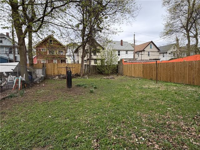 76 Ellison Street, Rochester, NY 14609