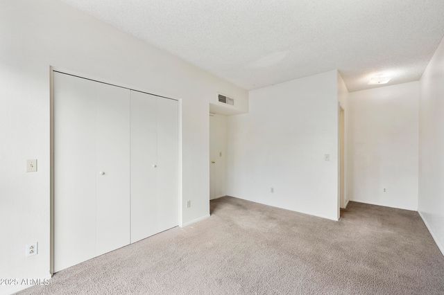 2837 E MARCONI Avenue 203, Phoenix, AZ 85032