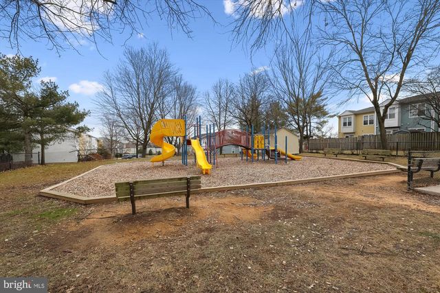 2839 SHEPPERTON TER, Silver Spring, MD 20904