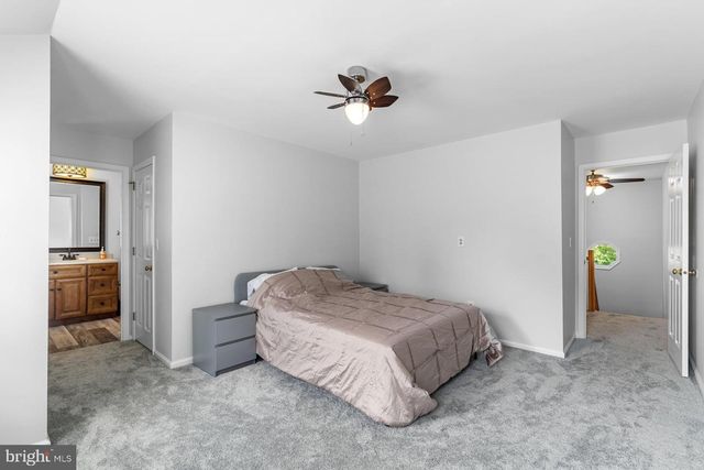 704 CAMBRIDGE CT U-0037, Palmyra, PA 17078