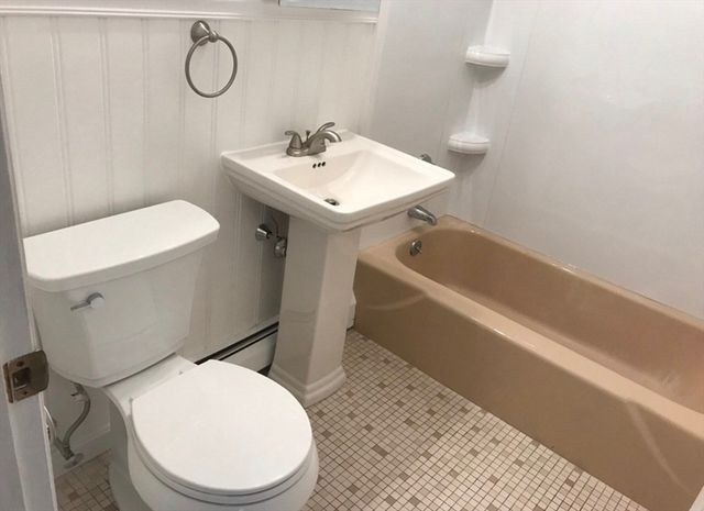 10 Linda Ln 2, Boston, MA 02125