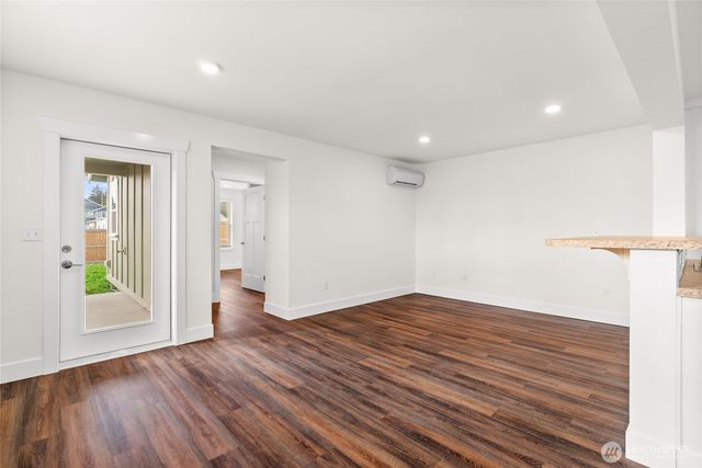 6730 S Proctor Street, Tacoma, WA 98409