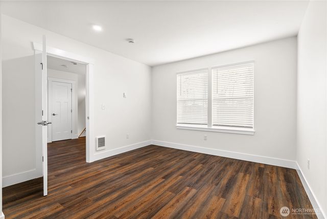 6730 S Proctor Street, Tacoma, WA 98409