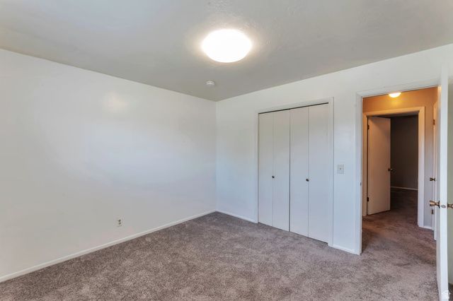 2152 CARRIAGE AVE, Riverton, UT 84065