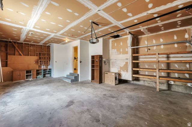2152 CARRIAGE AVE, Riverton, UT 84065