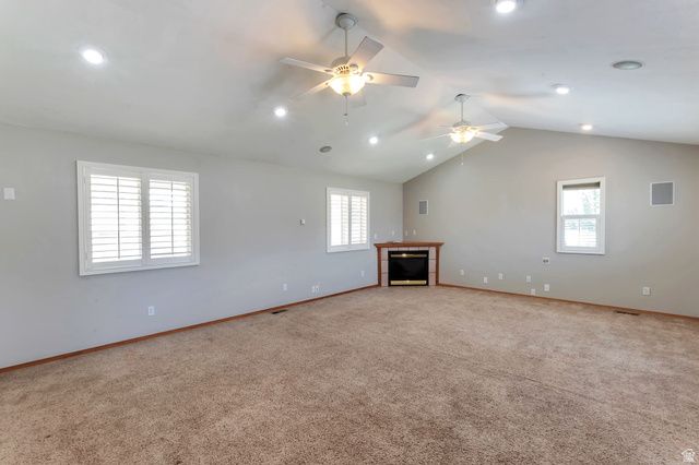 2152 CARRIAGE AVE, Riverton, UT 84065