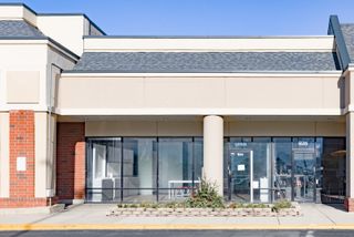 924 N Green Bay Road, Waukegan, IL 60085