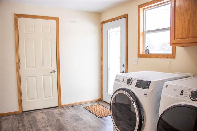 1804 Cameron Street, Eau Claire, WI 54703