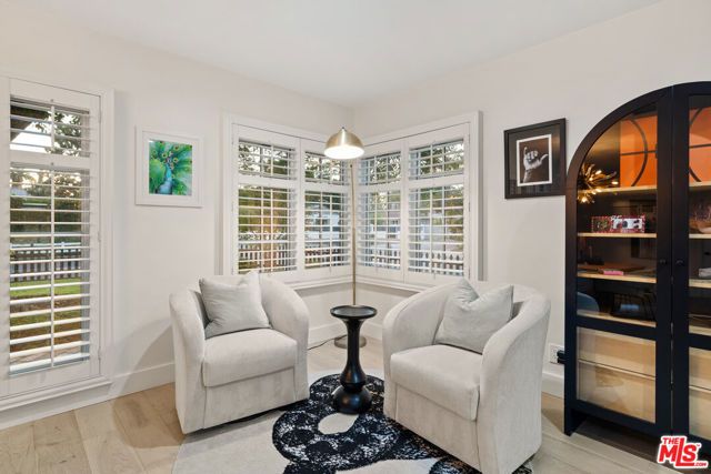 5758 Tobias Avenue, Sherman Oaks, CA 91411