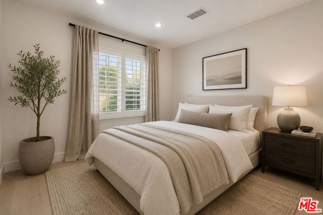 5758 Tobias Avenue, Sherman Oaks, CA 91411