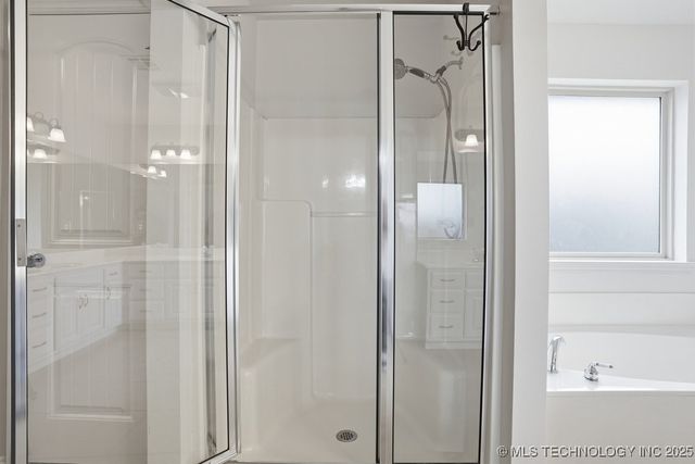 1264 E 145th Place, Glenpool, OK 74033