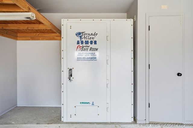 1264 E 145th Place, Glenpool, OK 74033