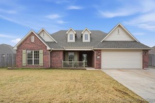 1264 E 145th Place, Glenpool, OK 74033