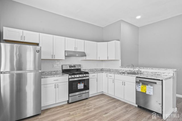 107 Macarthur Avenue 1, Sayreville, NJ 08872