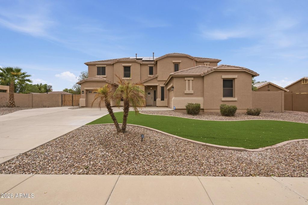 8357 W SAN MIGUEL Avenue, Glendale, AZ 85305 — exterior