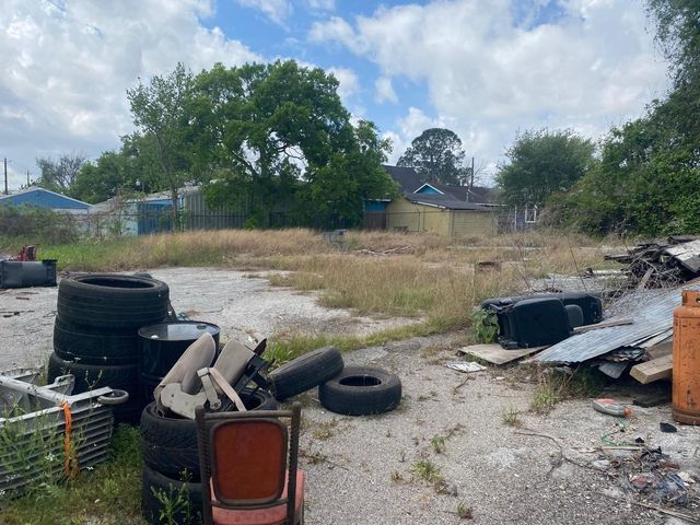 204 S 75th Street, Houston, TX 77011